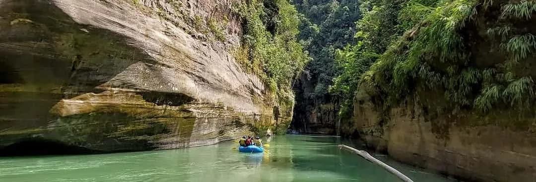 Rafting en el cañón del río Güejar