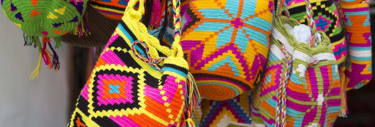 Taller de mochilas wayuu en Bogotá