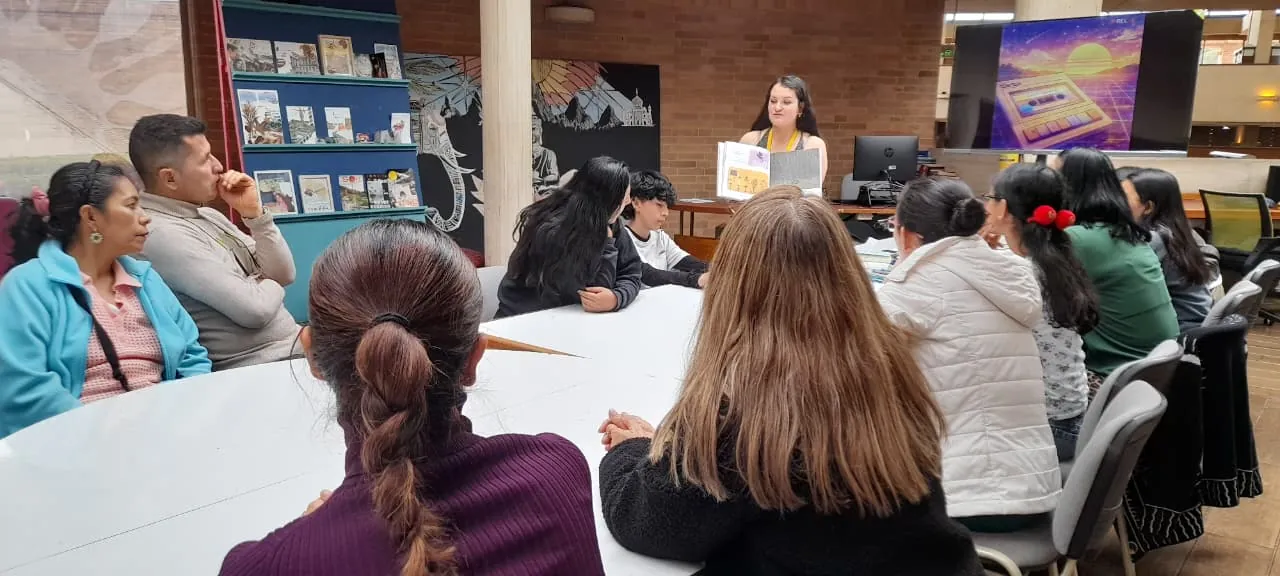 Pedaleando memorias y bibliotecas del futuro sobre ruedas