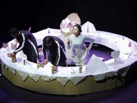 'Planeta de Papel' una obra del grupo La Pepa del Mamoncilllo en el Teatro el Parque