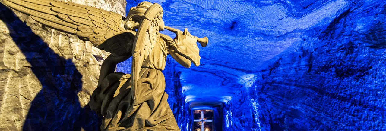 Excursión a la Catedral de Sal de Zipaquirá + Andrés Carne de Res en Chía