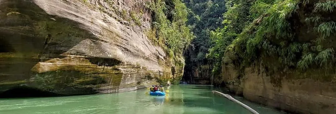 Rafting en el cañón del río Güejar